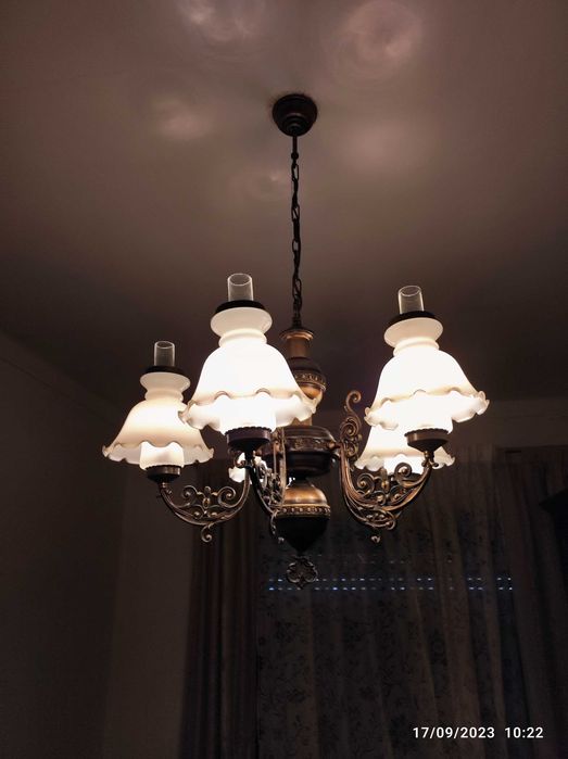 2 Candeeiros de Sala, vintage, para desocupar.  Saldos