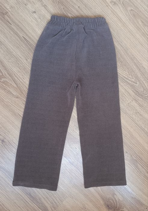 Штани для дівчинки 116-122розмір.