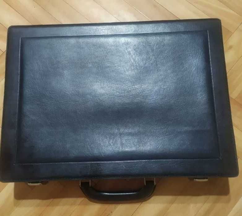 Продам дипломат Запорожье.