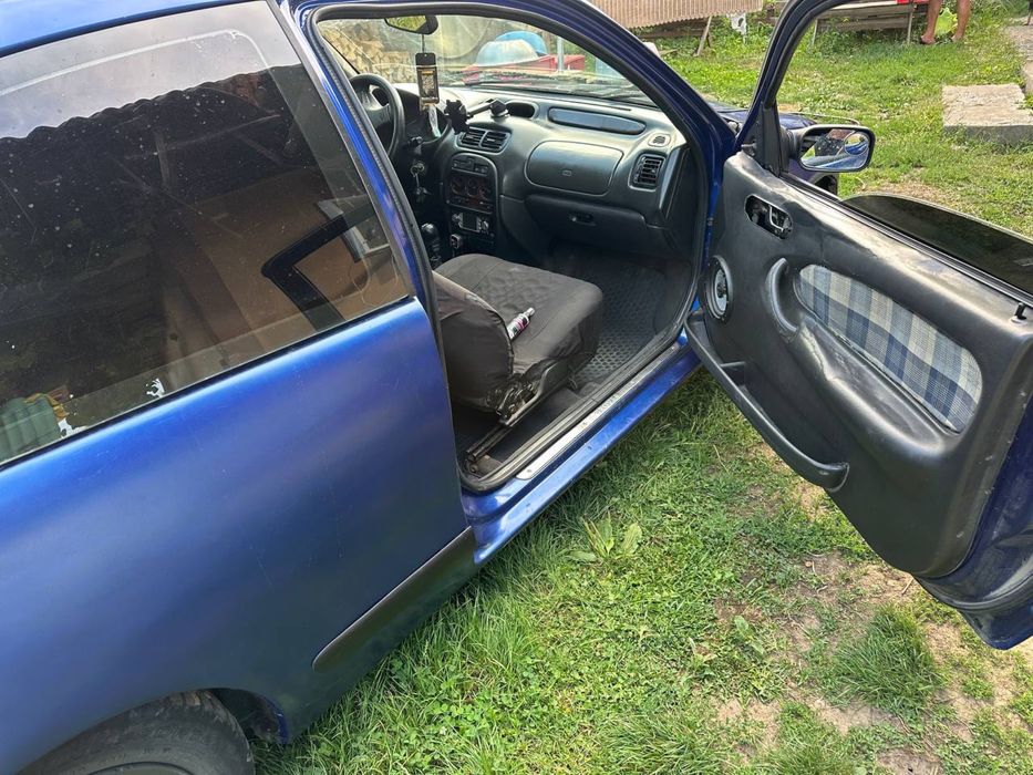 Rover 214 …………….