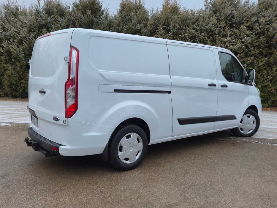 Ford Transit Custom 2.0 Automat/ L2H1 / NAVI/ LED/ Kamera / FV23%