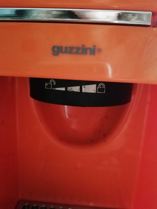 Máquina café expresso Guzzinni