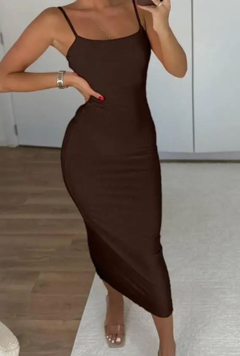 Стрейчевое коричневое платье