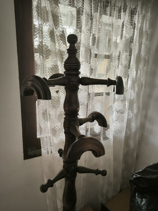 Cabides de entrada64750944676865123