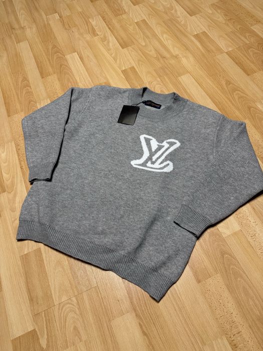 Sweter louis Vuitton szary