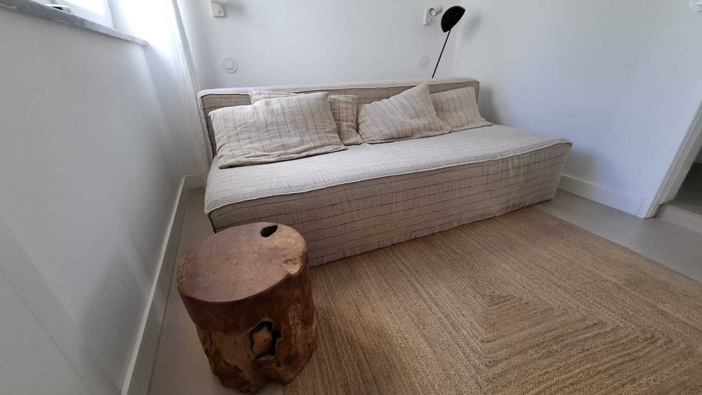 Sofa 2m x 1m 100% linho, como novo/ 100% linen, as new