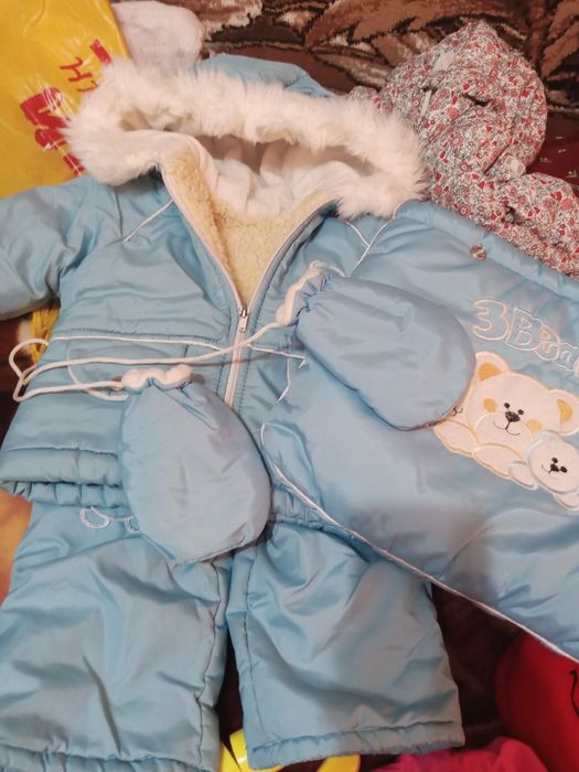 Зимовий комбінезон