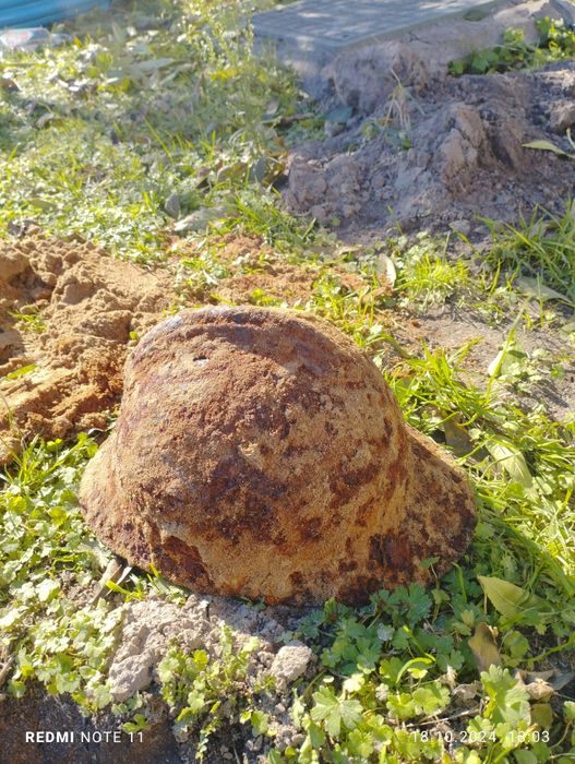 Каска Адріана M1915