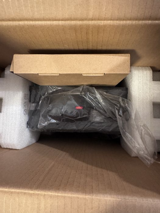 Komputer Lenovo v50s pc i5 10gen 16 gb ram monitor Dell 27