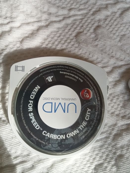 PSP Sony e três jogos
