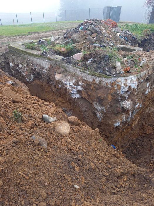 Wyburzenia, rozbiórki