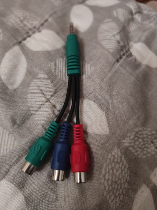 Samsung przejściówka Jack 3,5 mm- 3 xRCA