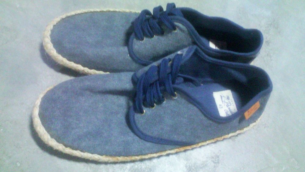 nowe jeansowe buty rozmiar 43