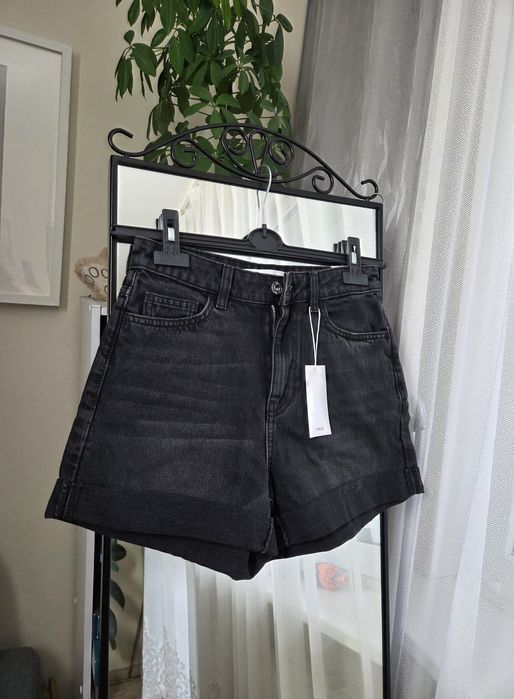 Czarne jeansowe szorty Mango 32 wysoki stan mom jeans