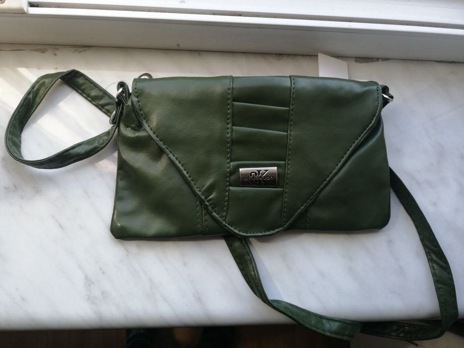 Torebka mała elegancka wyjściowa butelkowa zieleń