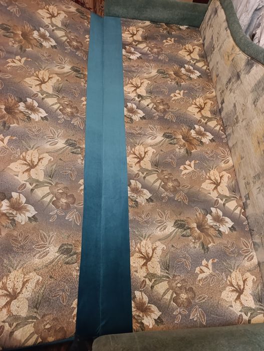 Диван в хорошем состоянии