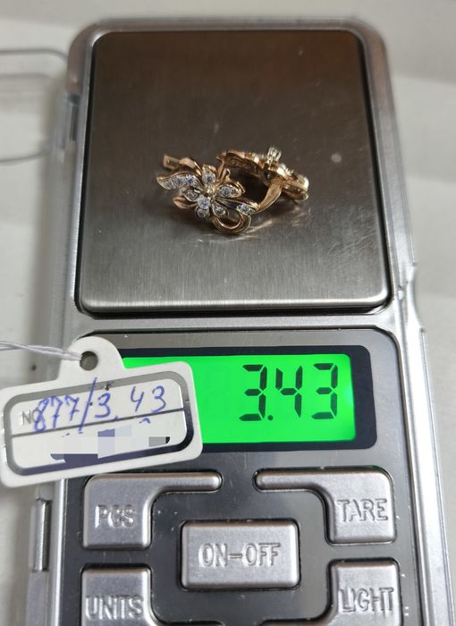 Серьги золотые, вес 3.43