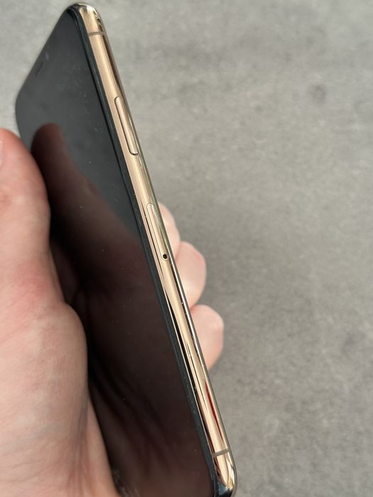 Apple iPhone XS 64GB Gold
