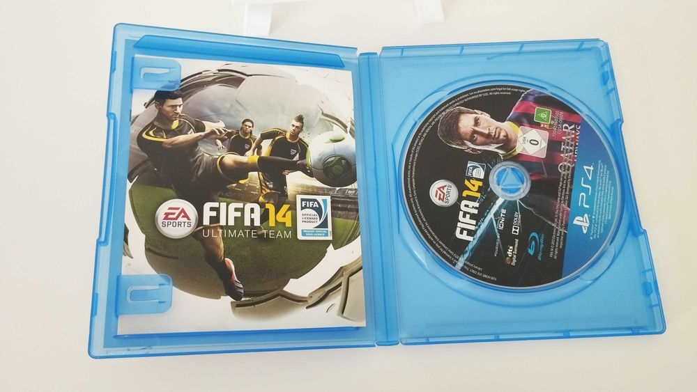 PS4 - Jogo FIFA 14