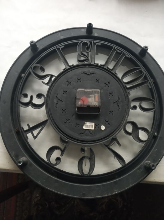 Часи стрелочные от батарейки