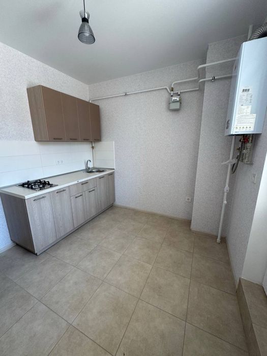 Продам 1 кімнатну квартиру 7 небо з кладовкою