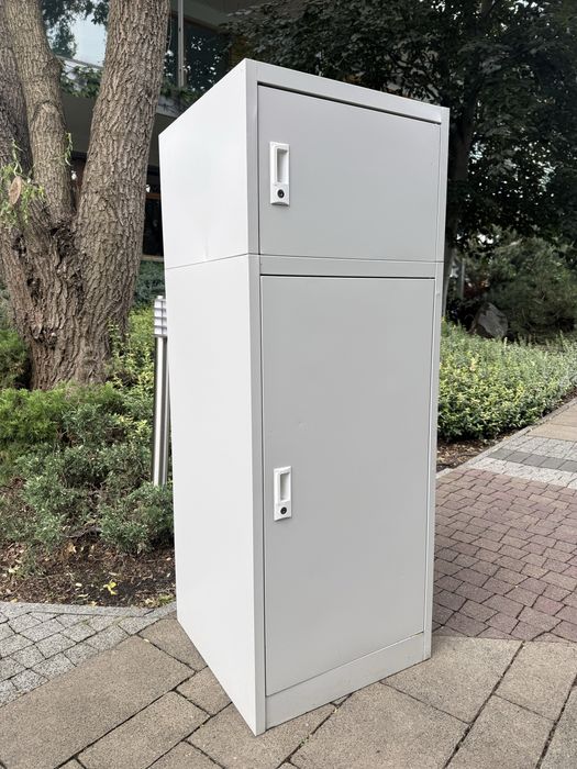 Paka jeździecka szafka na siodło 53x53x140
