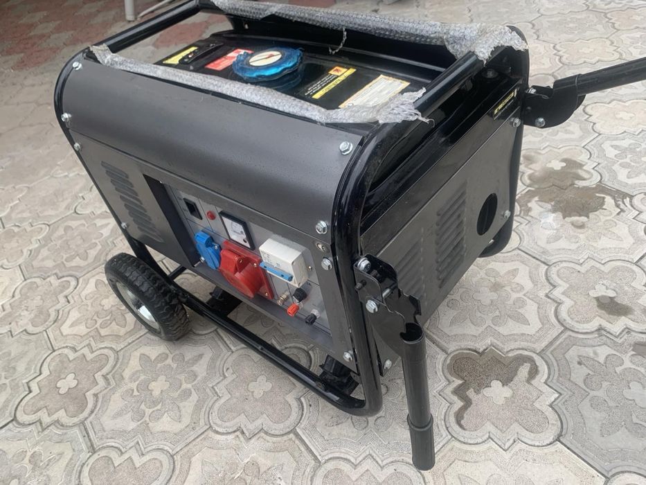 Генератор бензиновий