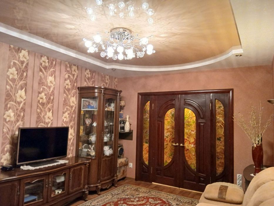 Продам 4 к квартиру М. Лушпи