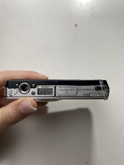 Sony Cyber-shot DSC-W350