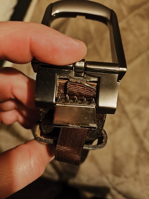 Fivela de cinto, Clip