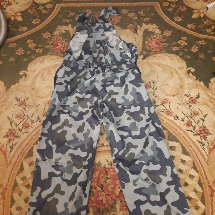 Мужской костюм для охраны