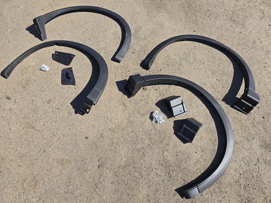 Накладка Кронштейн Решітки Радіатора Переднього Бамперу Mazda CX-5