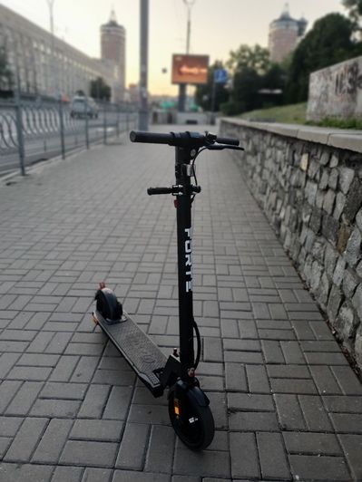 Електросамокат Forte TT-EL-H858