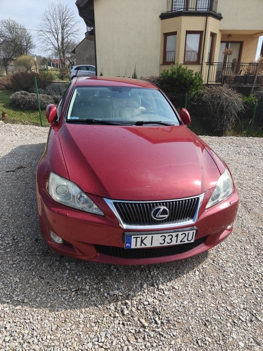 Lexus IS220