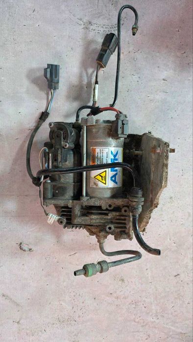 Компрессор пневмо Range Rover L320 Discovery 3