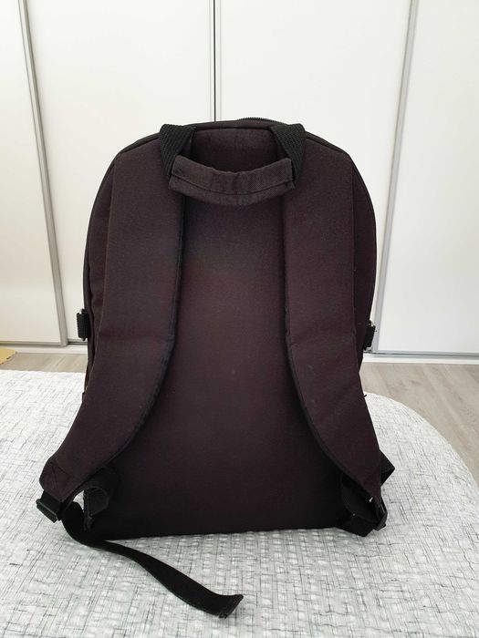 Mochila 30L ideal para viagem