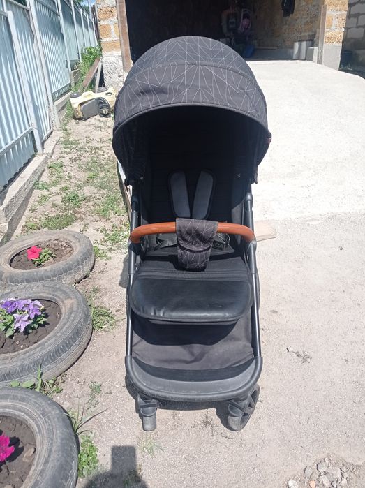 Коляска прогулочна Camino X4 як нова