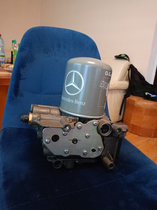 Zawór osuszacz powietrza Mercedes Actros MP4 nowy