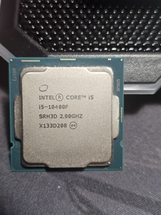 Процесор Intel Core i5 10400F