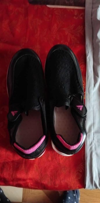 Tenisówki trampki  adydasy na rzep damskie r 40;41