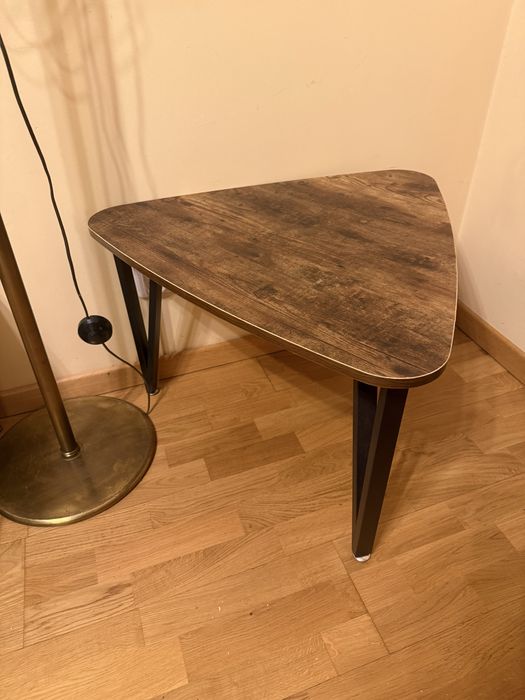 Stolik Trójkątny Imitacja Drewna