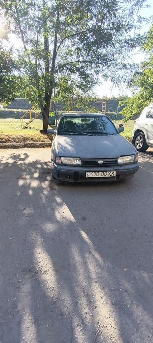 Продам нісан примера 1992 1.6 , не нахду