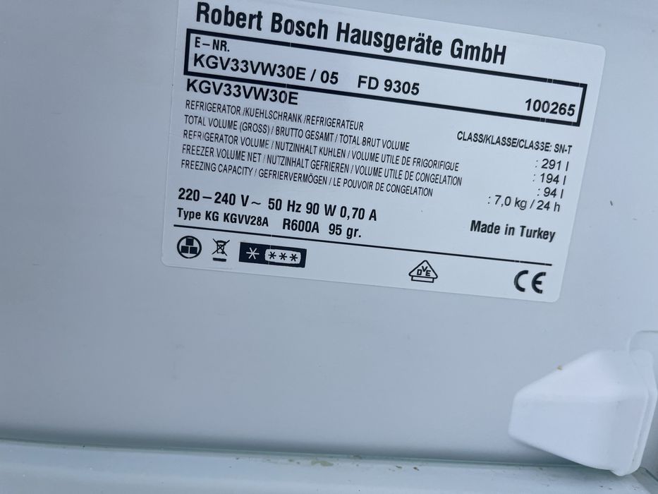 Холодильник 175 см  Bosch KGV33VW30E