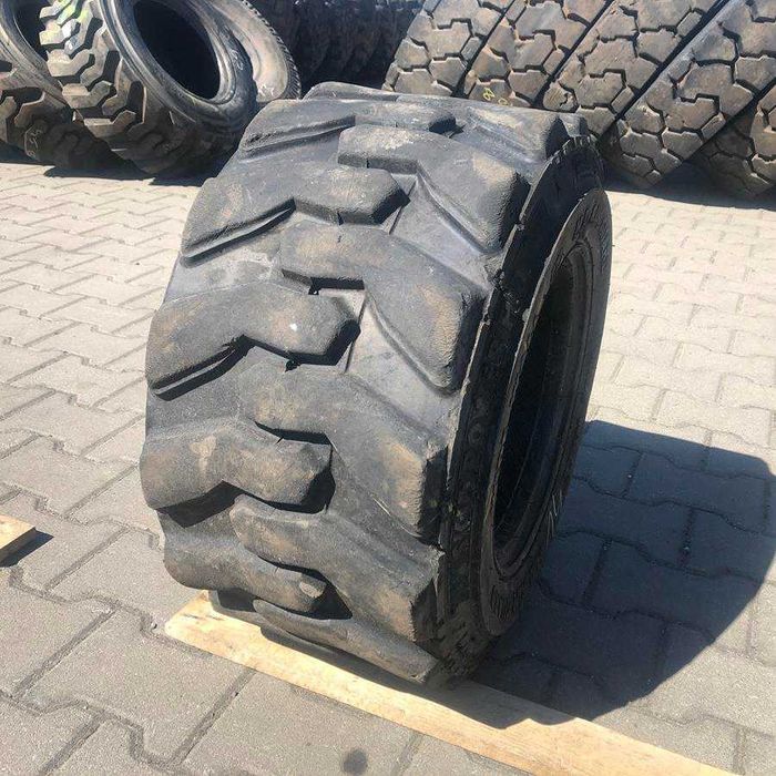 Opona przemysłowa do ładowarek i maszyn budowlanych 26X12-12 BKT SKID POWER HD IMP