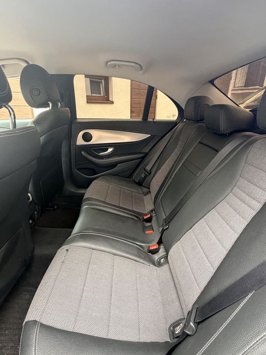 Mercedes-Benz E-klasa W213 E200D 9G Automat