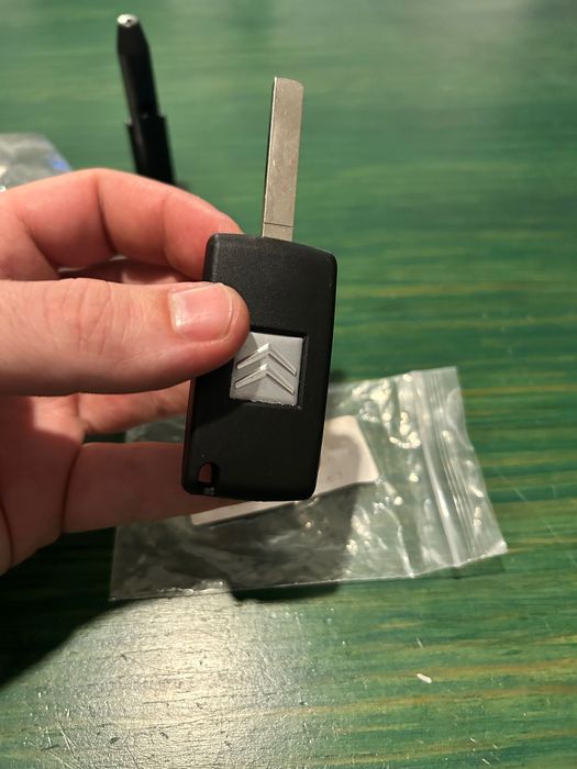 Vendo comando c4 mais símbolos e encaixe para manete das mudanças