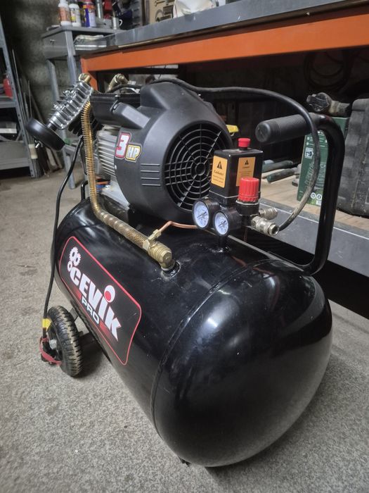 Compressor + Serra Circular