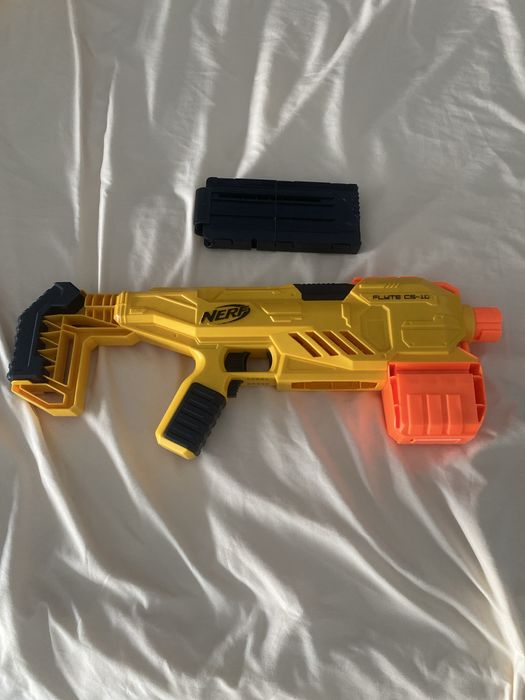 Pistola nerf com balas