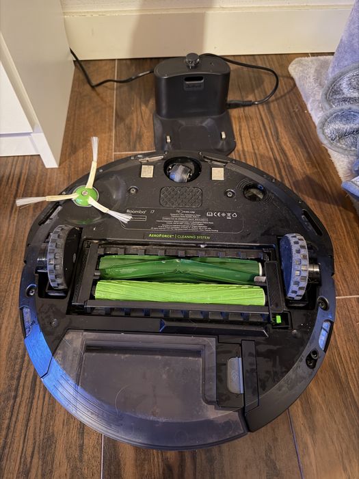 Irobot roomba i7 com peças de  substituição