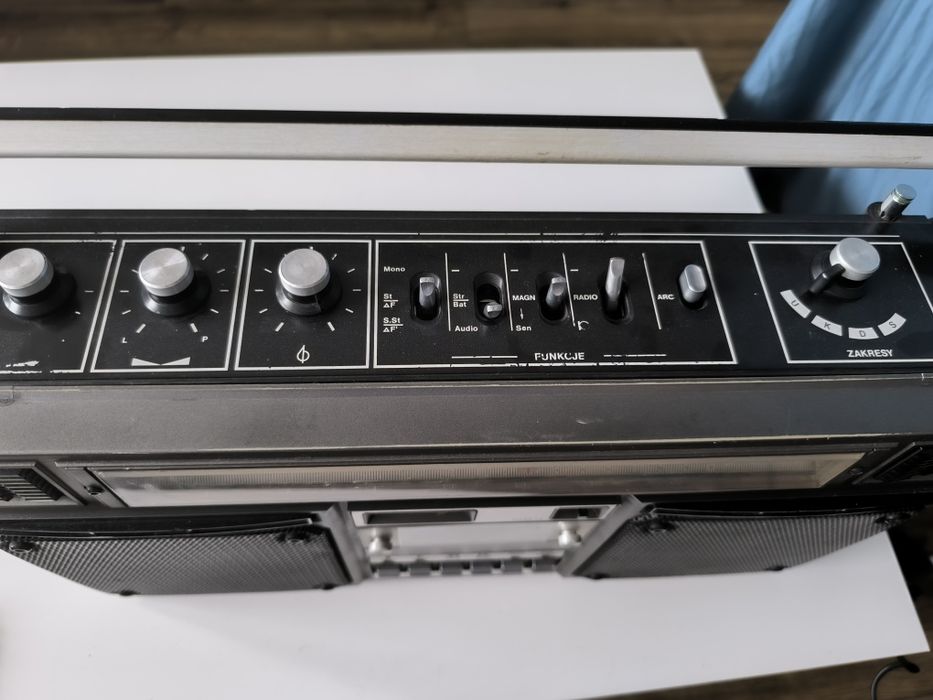 Radiomagnetofon Unitra RMS404